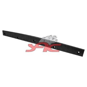 FT BUMPER CENTRE STEP PLATE